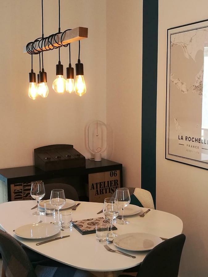 The Clock House, 3 Etoiles La Rochelle (Charente-Maritime) Exterior foto